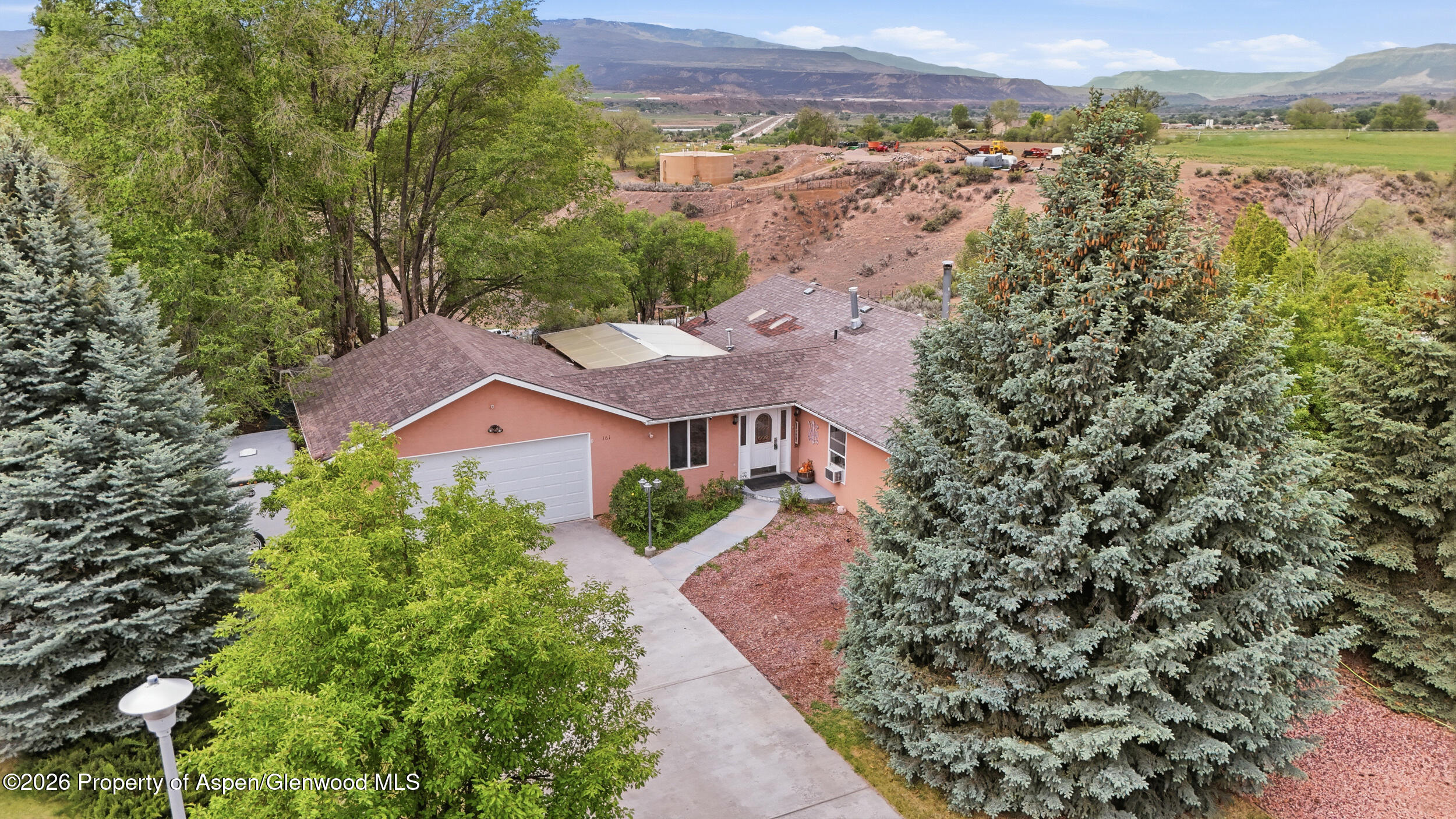 161 S Golden Drive