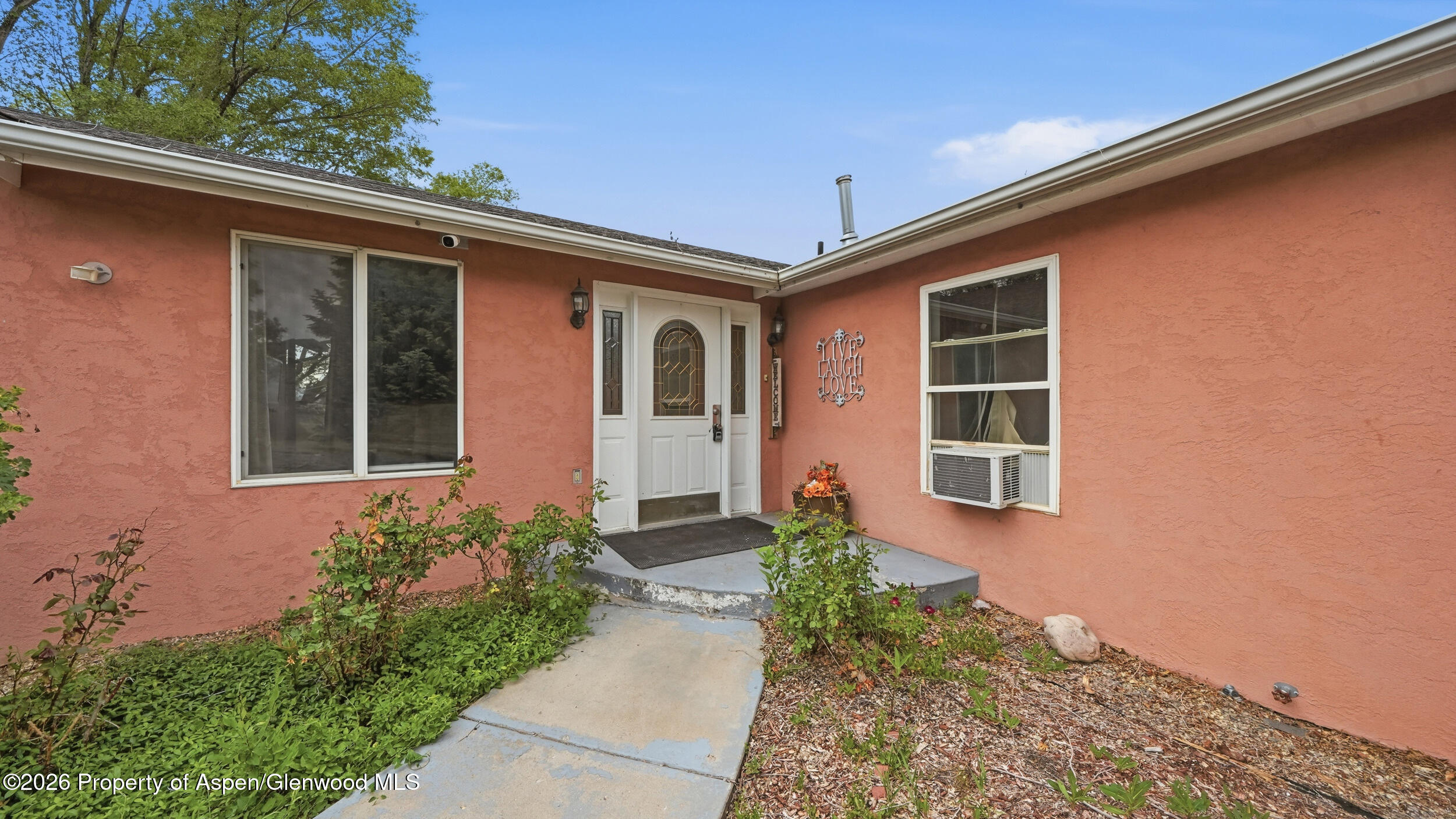 161 S Golden Drive