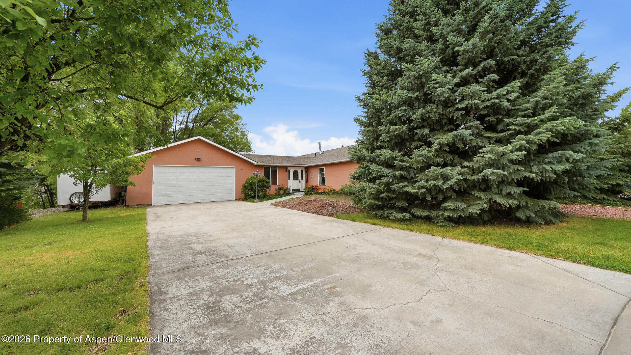 161 S Golden Drive