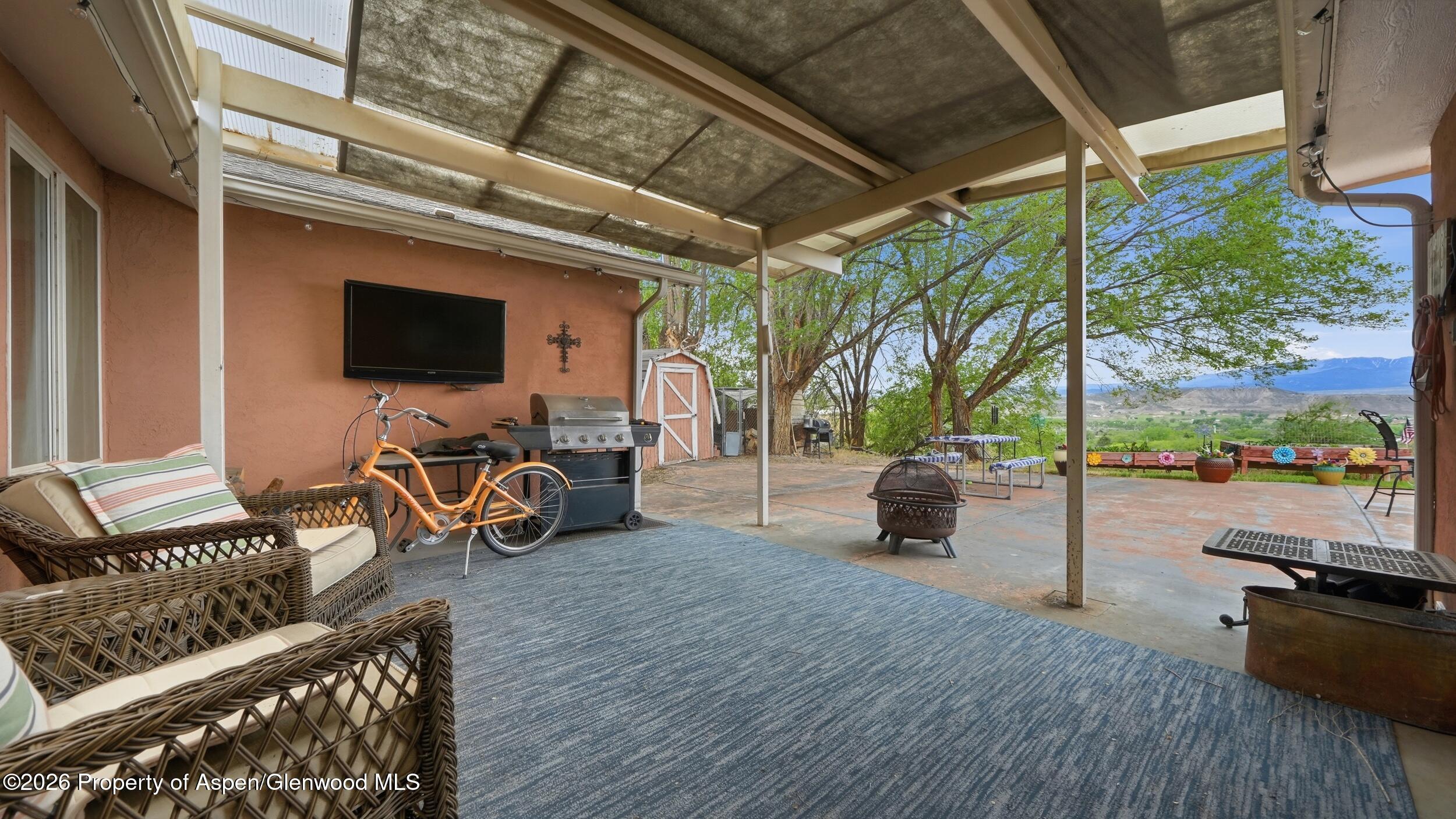 161 S Golden Drive