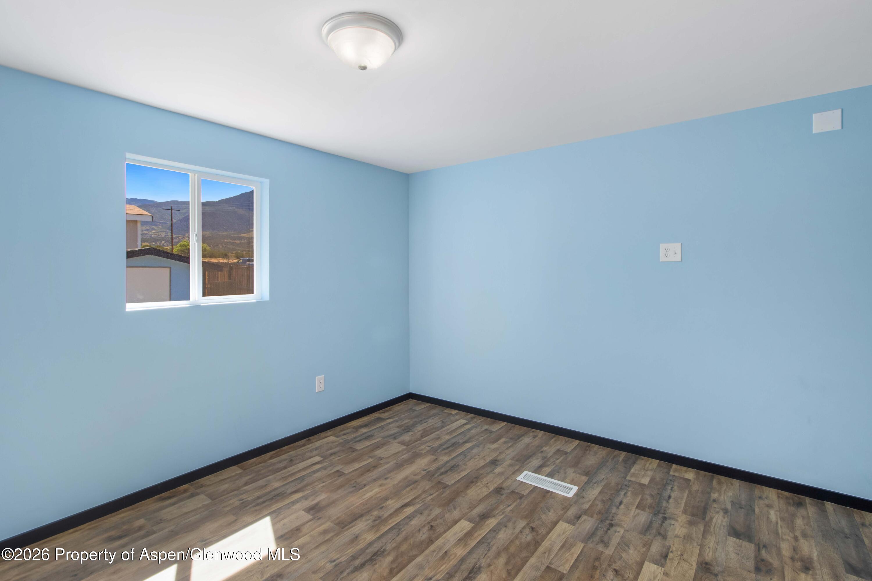 22 E Silverbell Place