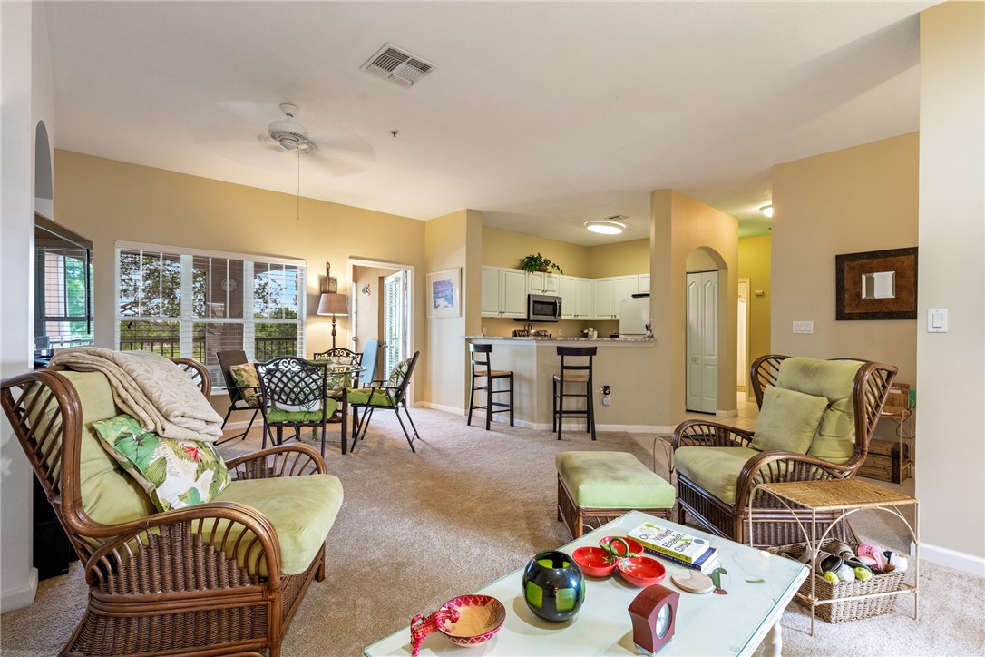 5035 Fairways Circle C303
