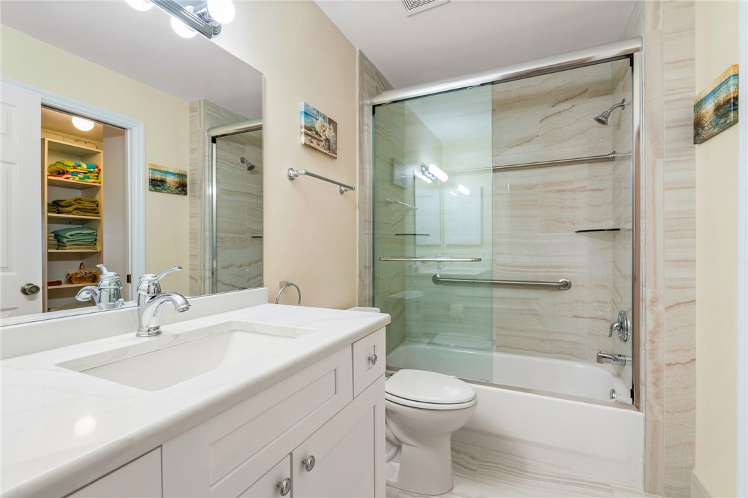 700 Lake Orchid Circle 208