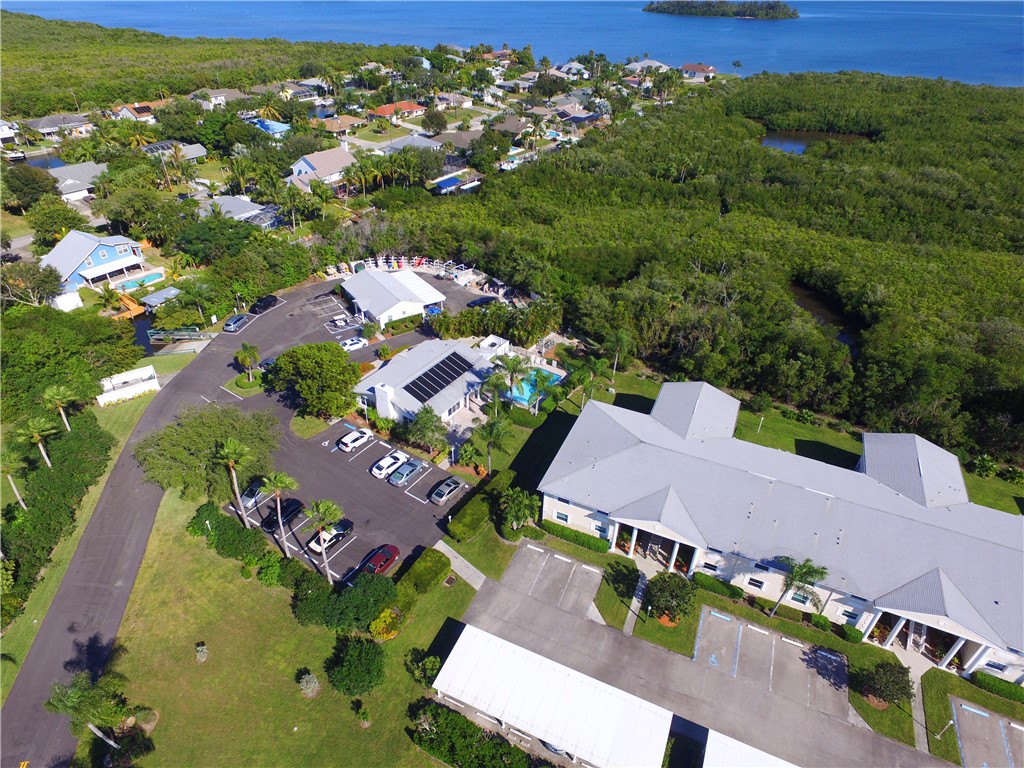 700 Lake Orchid Circle 208