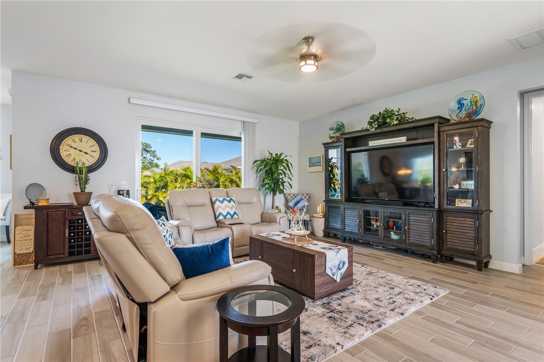 5990 Bearberry Drive