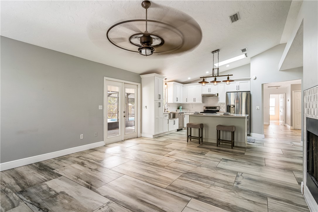 150 29th Court SW