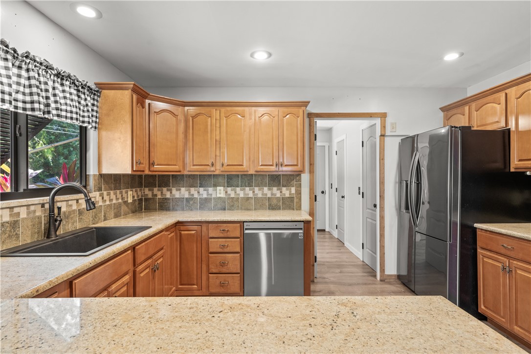 3336 8th Street