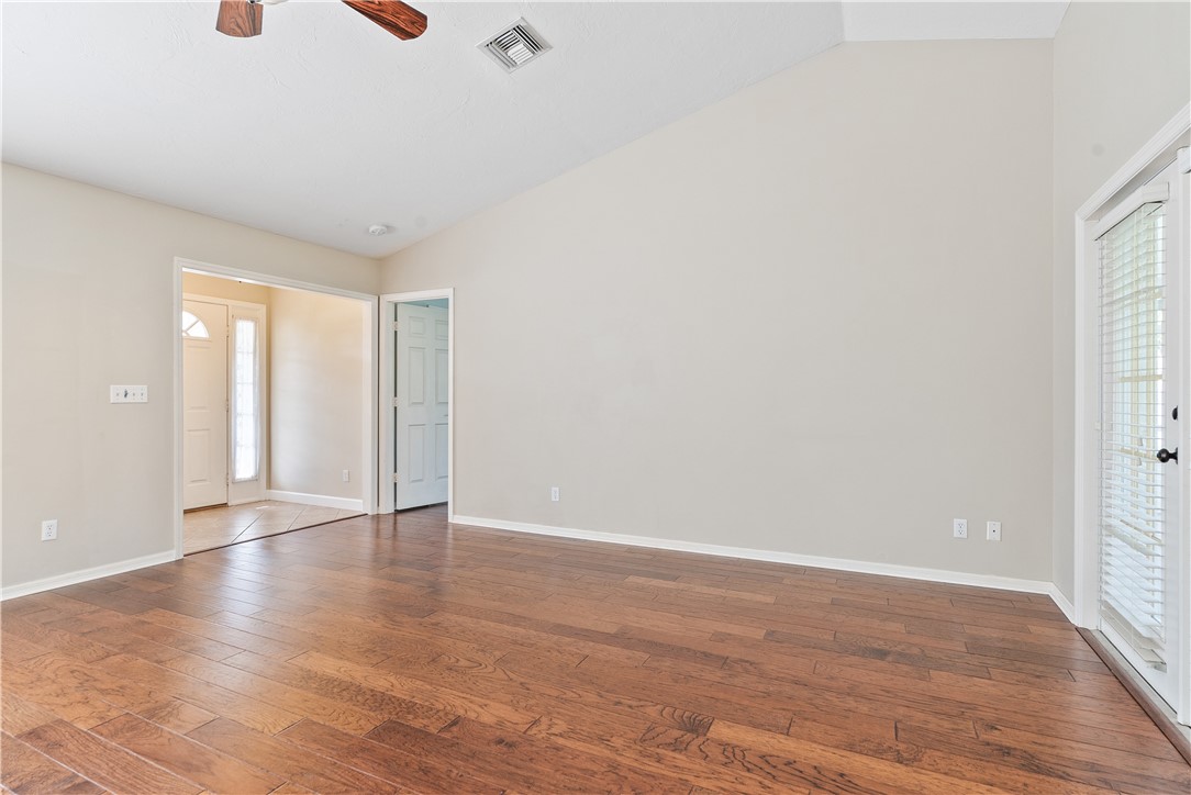 2940 3rd Street SW