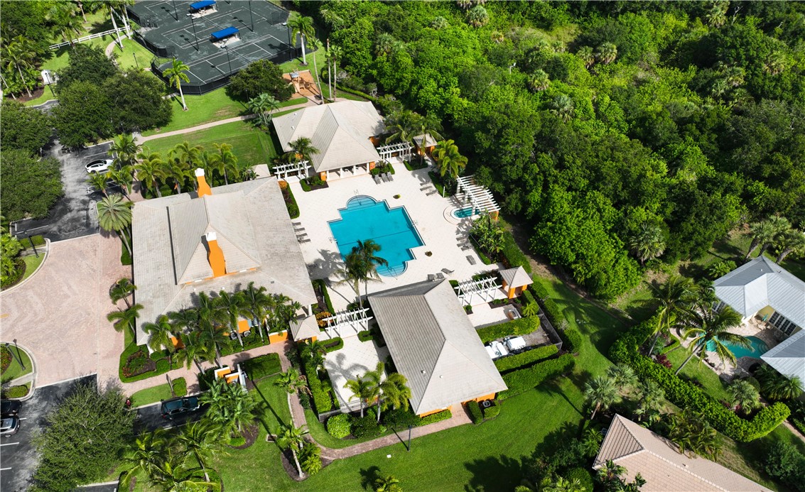 2570 Barbados Lane