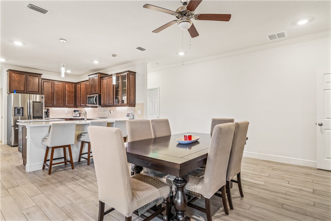 2570 Barbados Lane