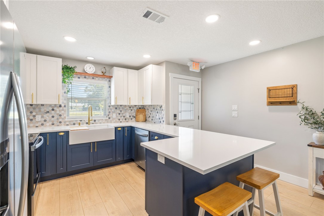 1030 Roseland Road