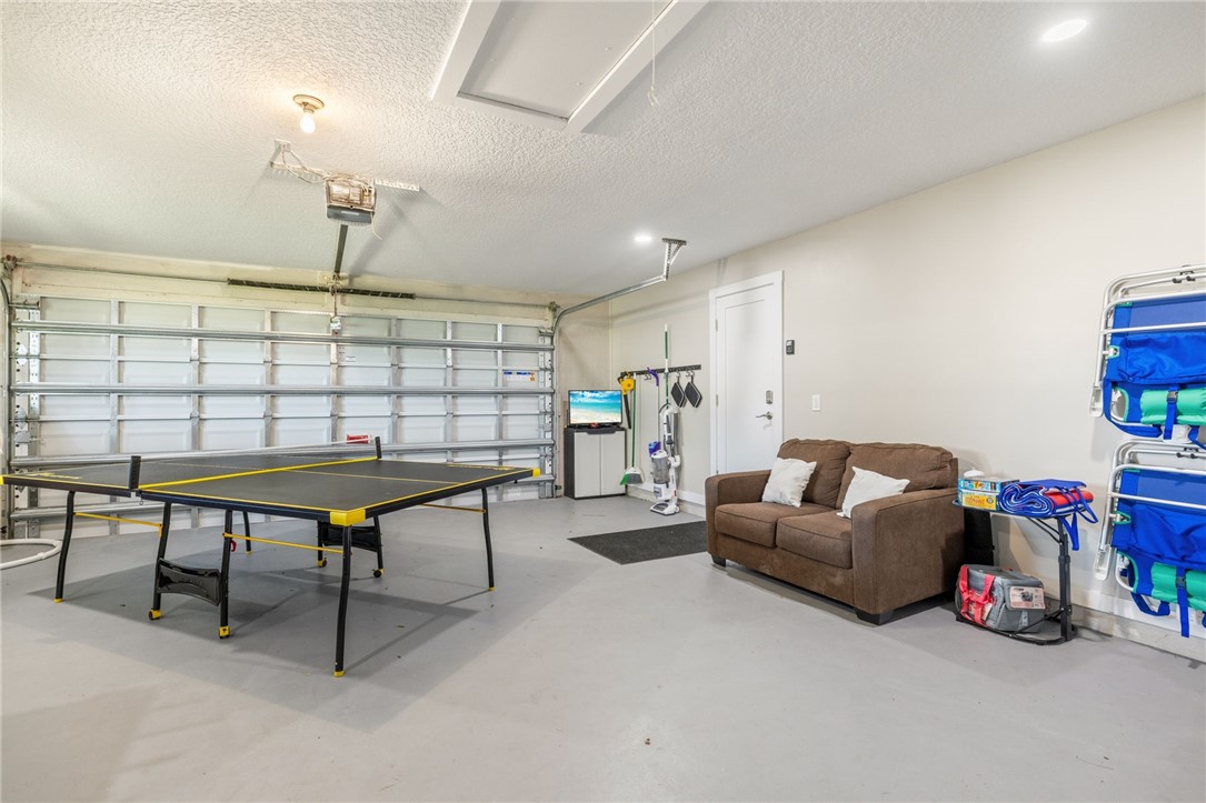 1030 Roseland Road