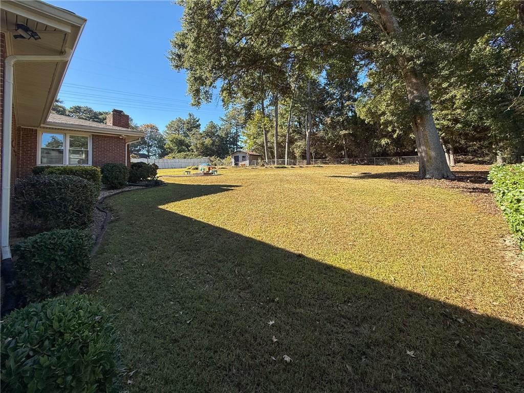 1733 Rhonda Lane