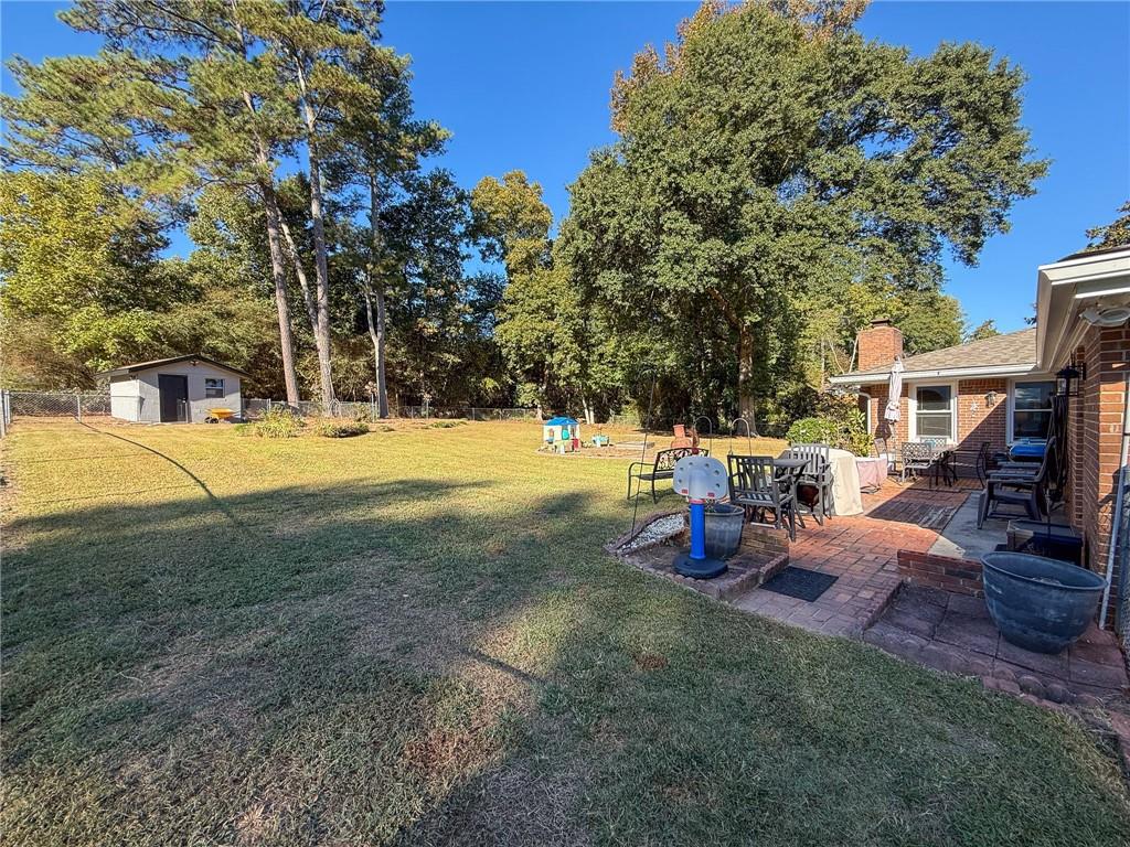 1733 Rhonda Lane