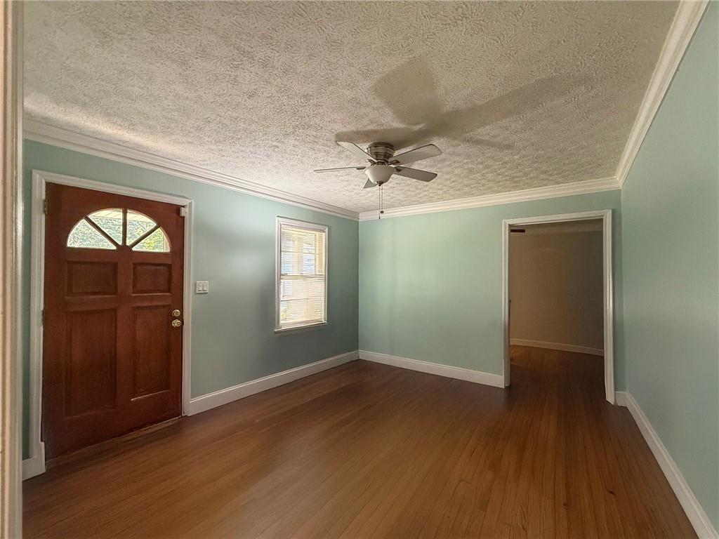 1733 Rhonda Lane