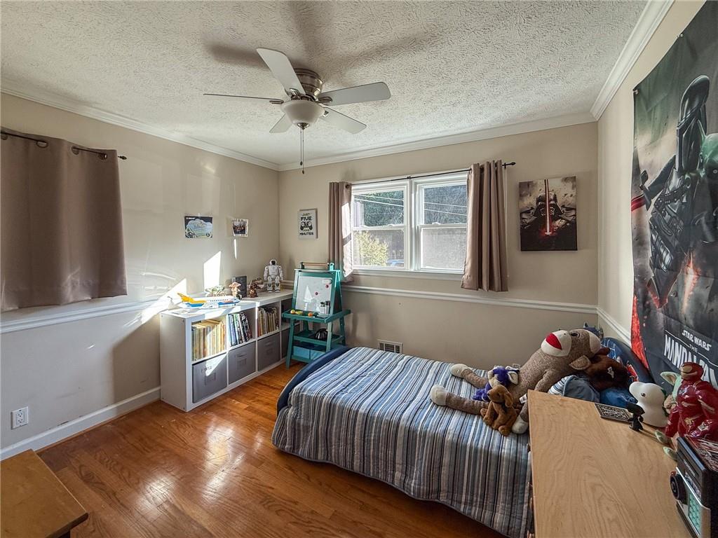 1733 Rhonda Lane