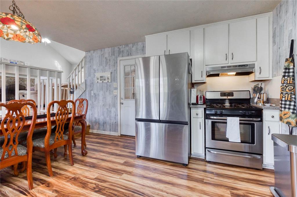 3768 Windy Hill Drive SE