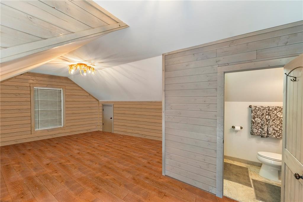 404 Fox Valley Drive