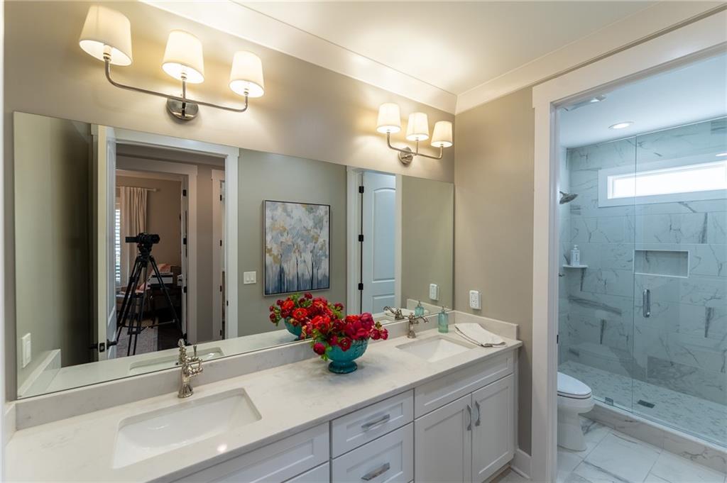 404 Fox Valley Drive