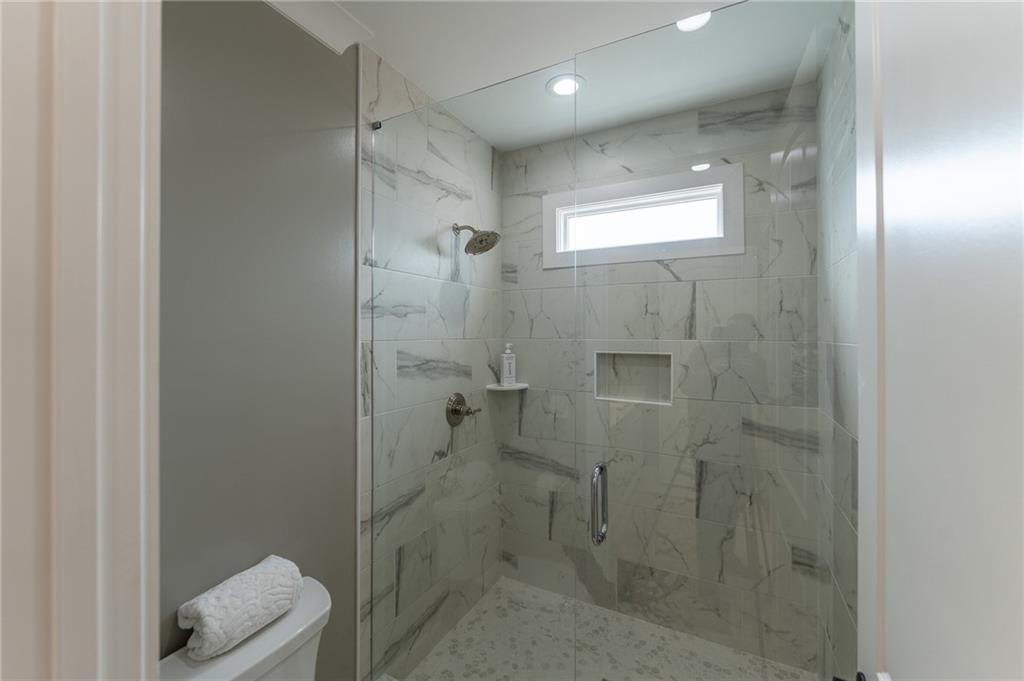 404 Fox Valley Drive