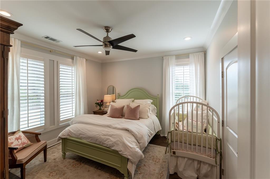 404 Fox Valley Drive