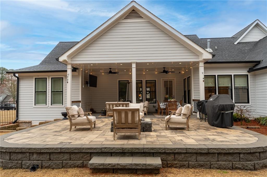 404 Fox Valley Drive