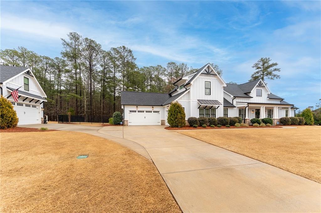 404 Fox Valley Drive