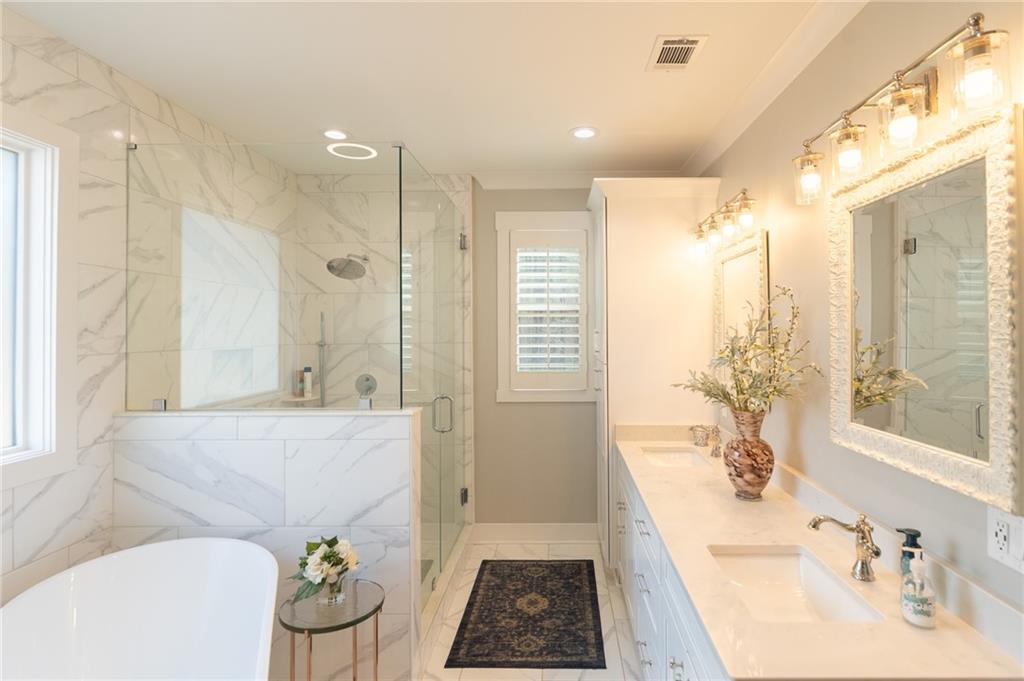 404 Fox Valley Drive