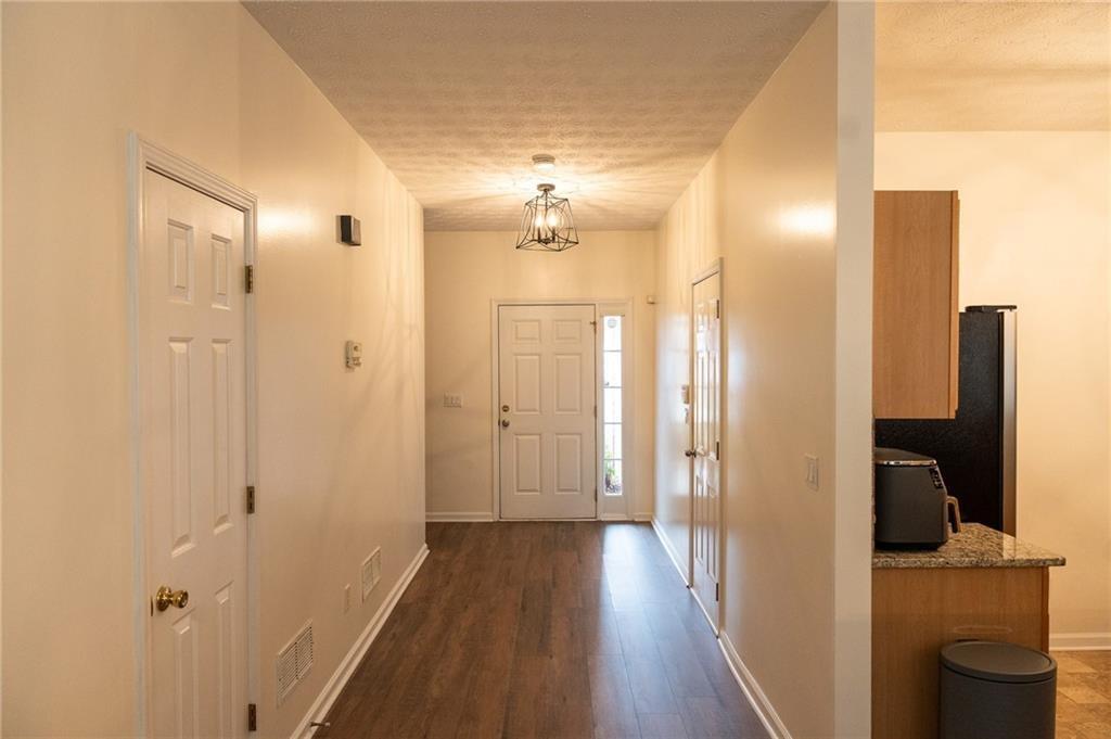 1514 Parc Main Street