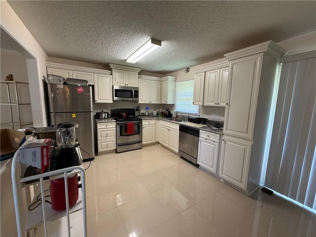 5984 Wellborn Trace