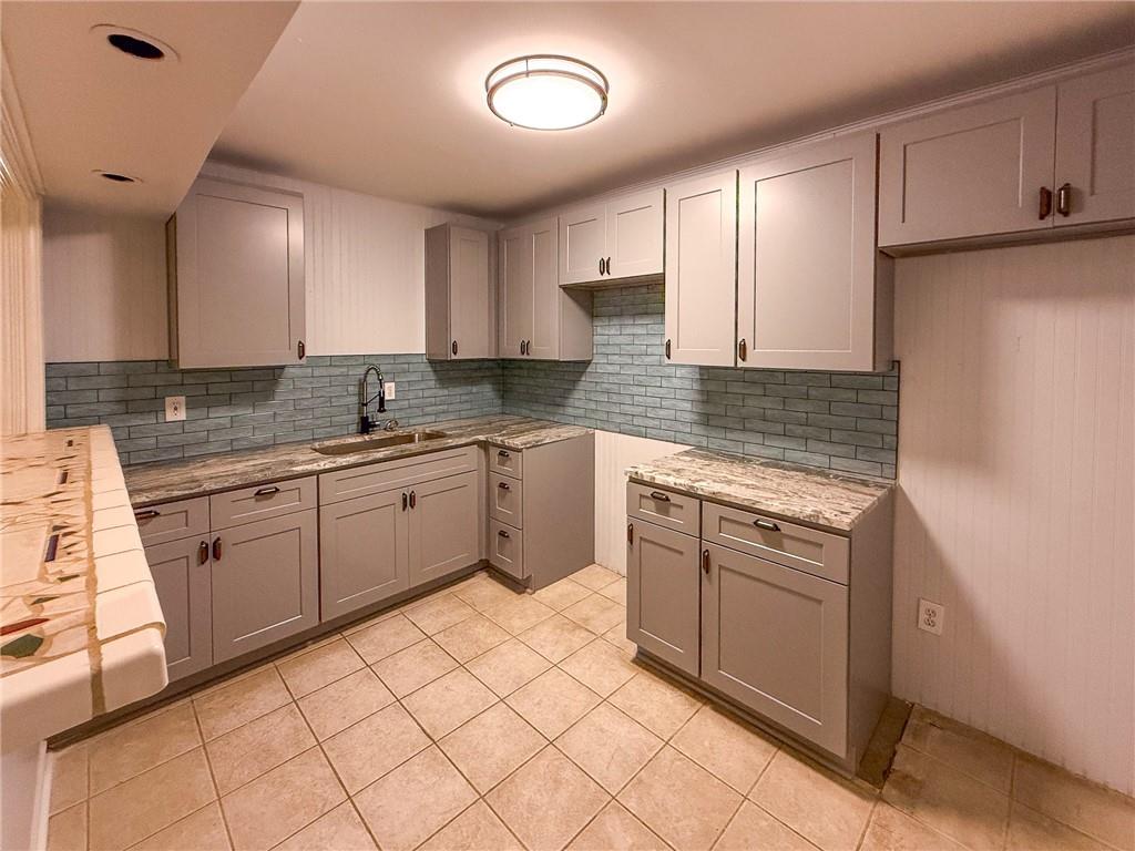 6015 Cedar Lake Trail