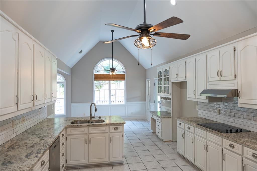 6015 Cedar Lake Trail
