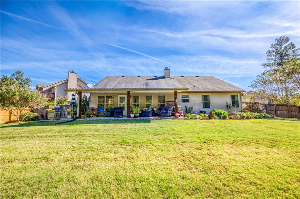 1912 Wheatfield Circle