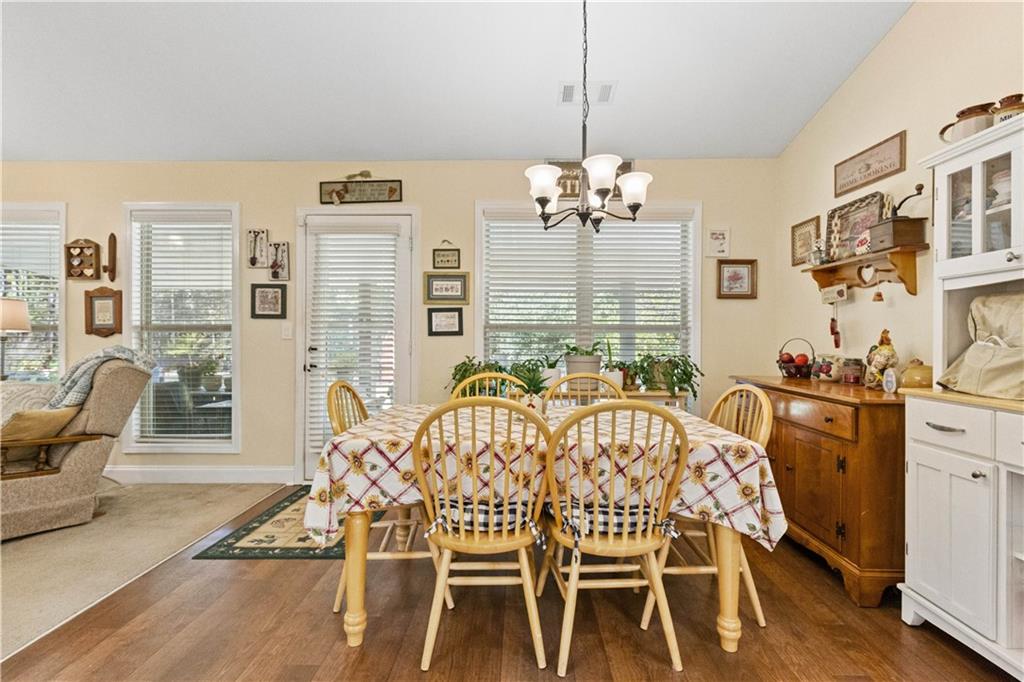 1912 Wheatfield Circle