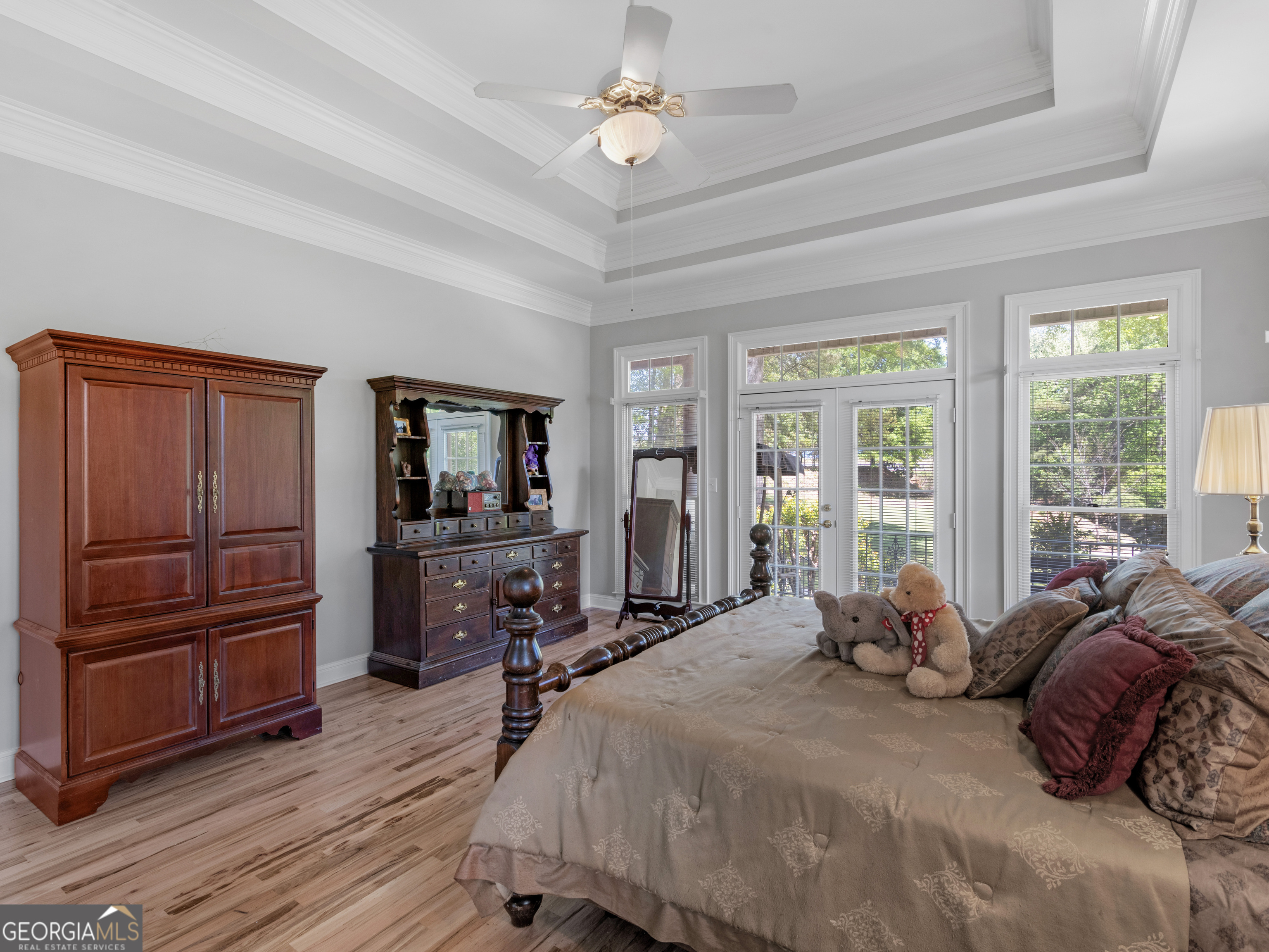 8560 Canal Drive