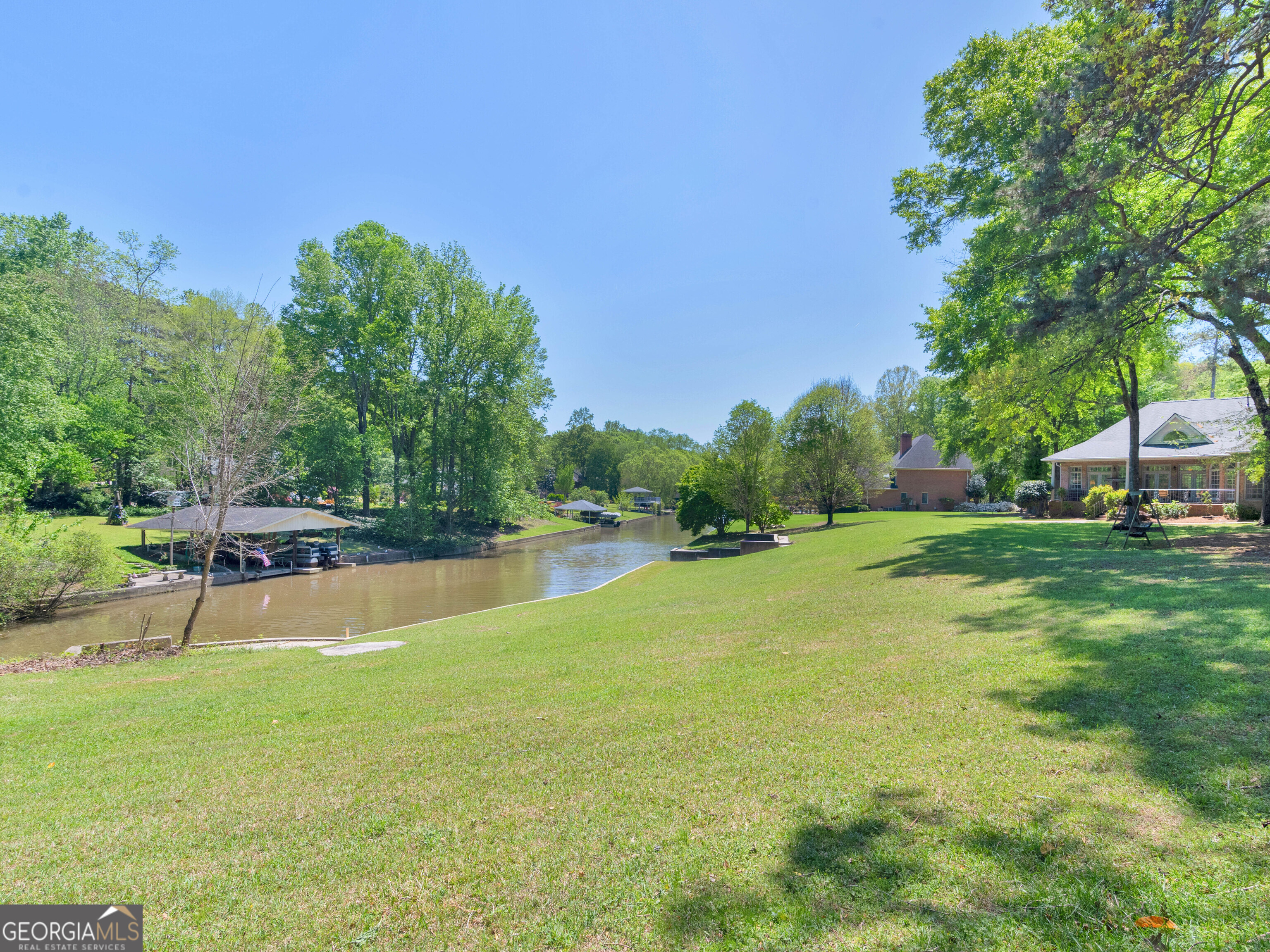 8560 Canal Drive