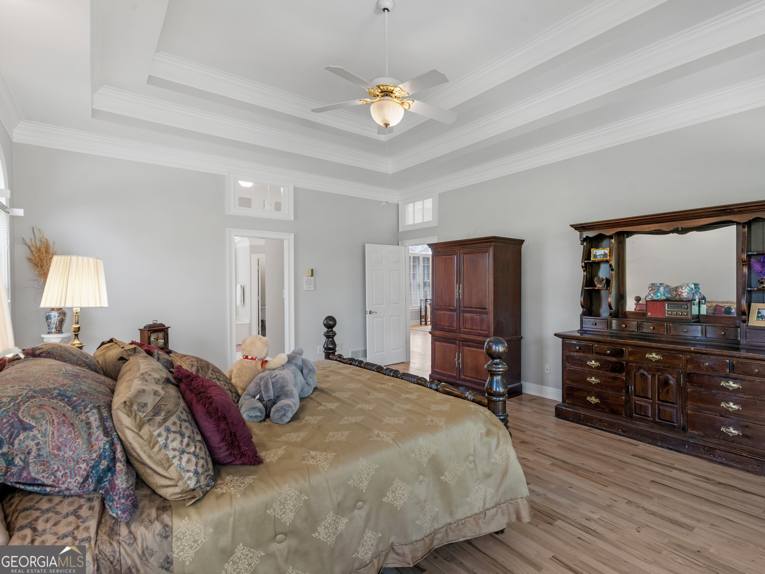 8560 Canal Drive