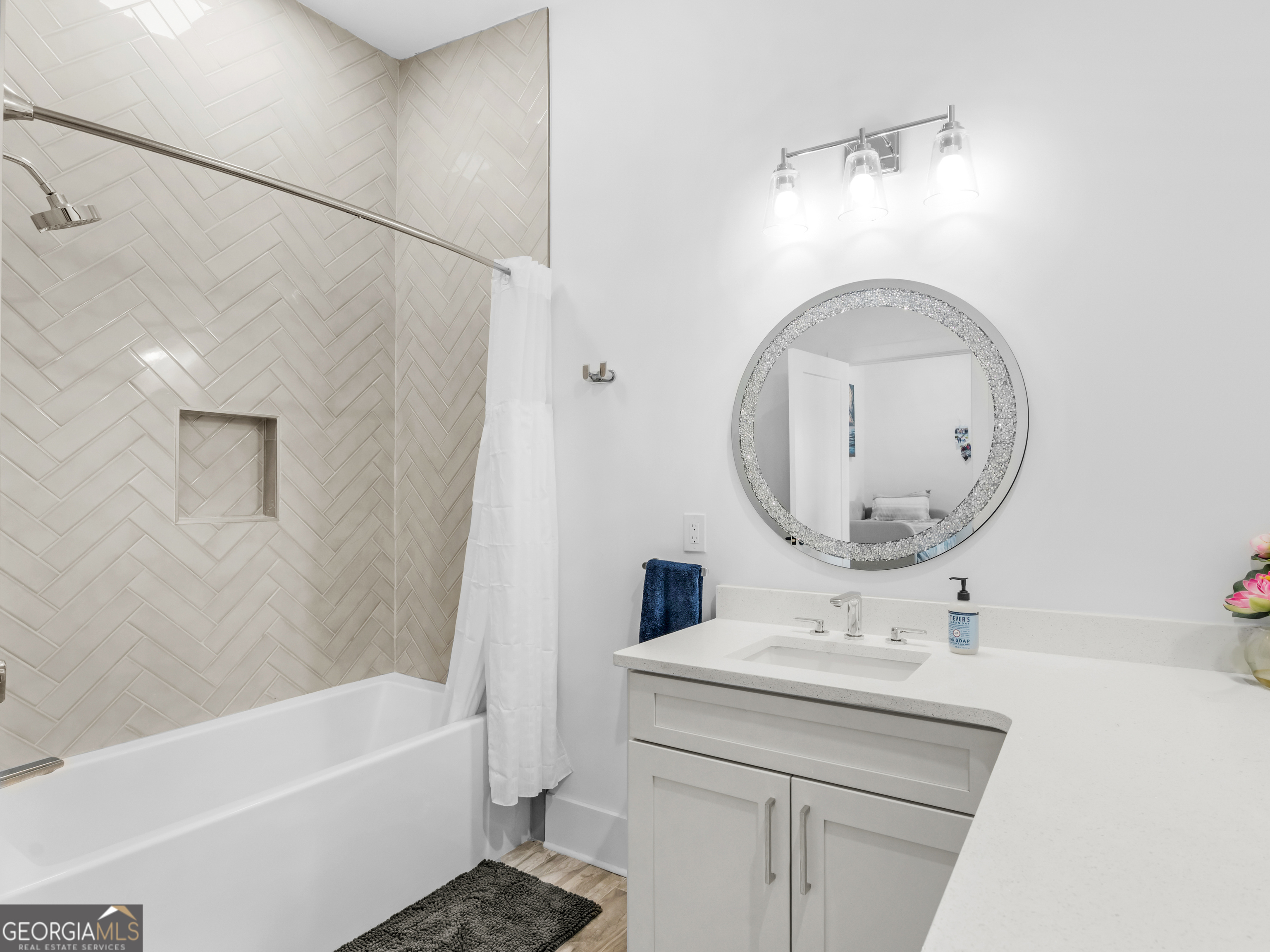 2775 Club Valley Court