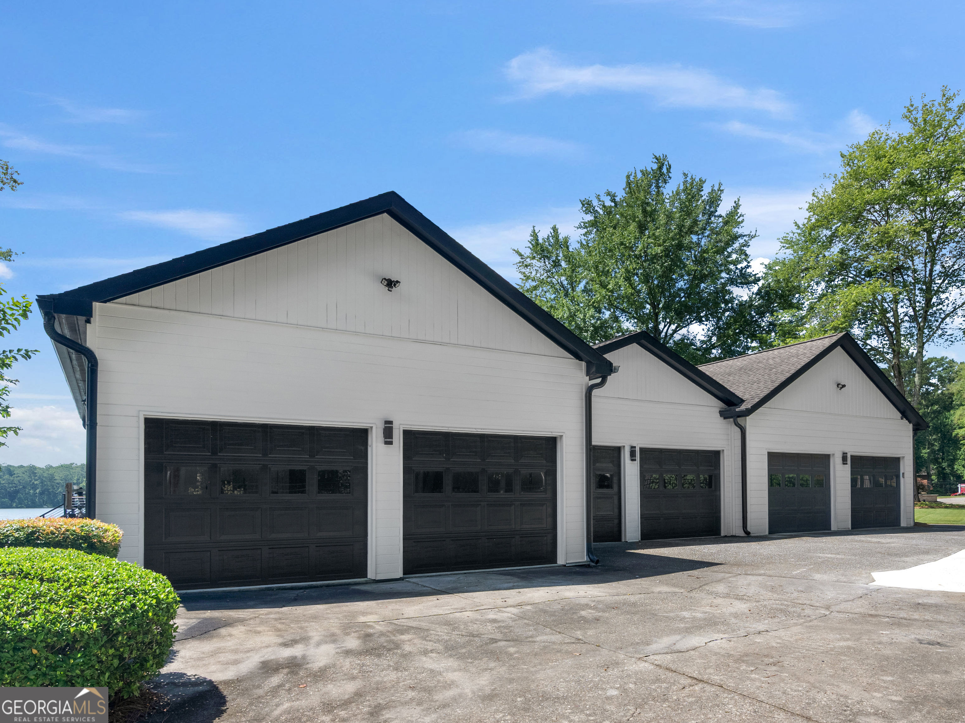 2775 Club Valley Court