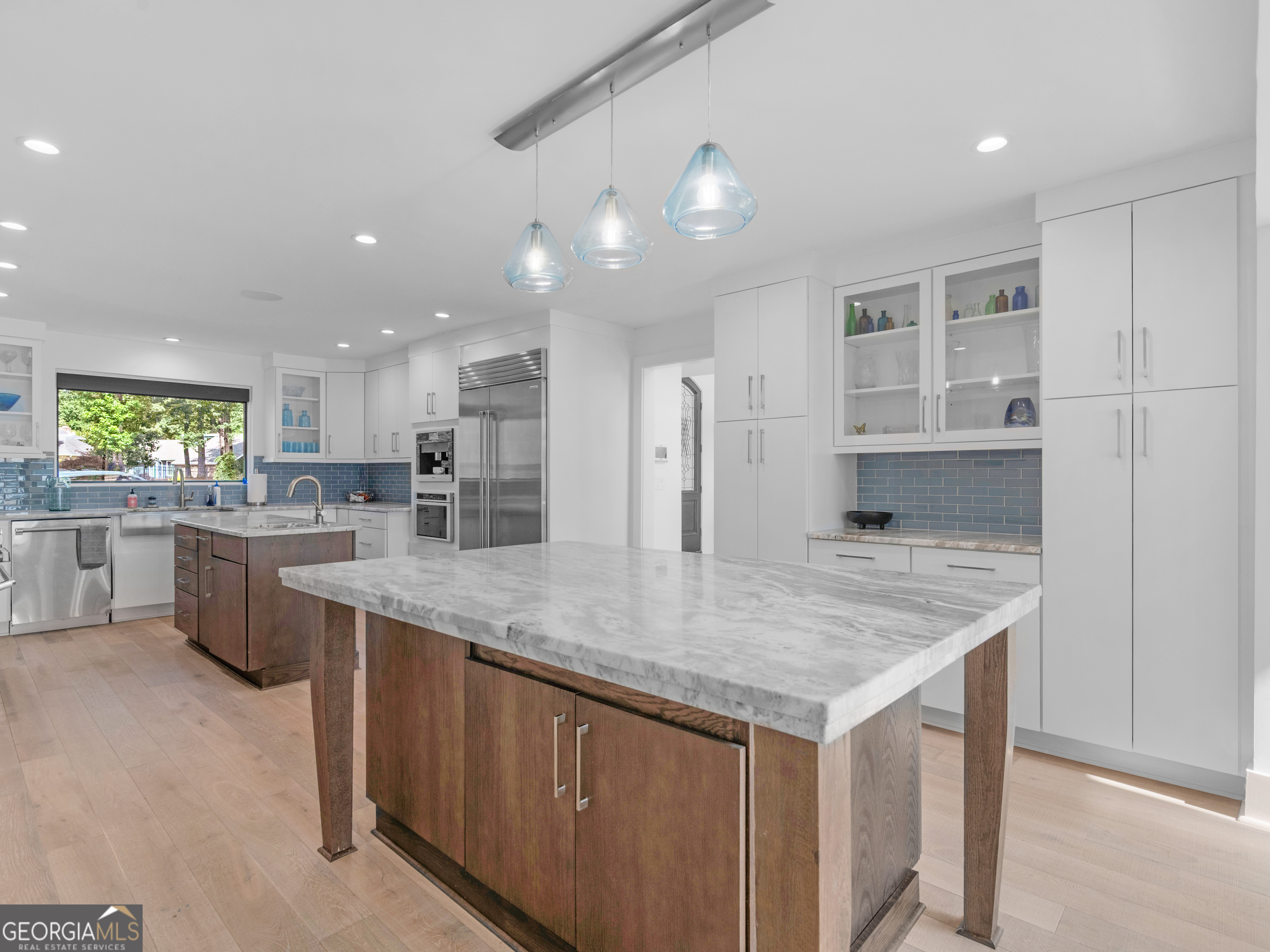 2775 Club Valley Court