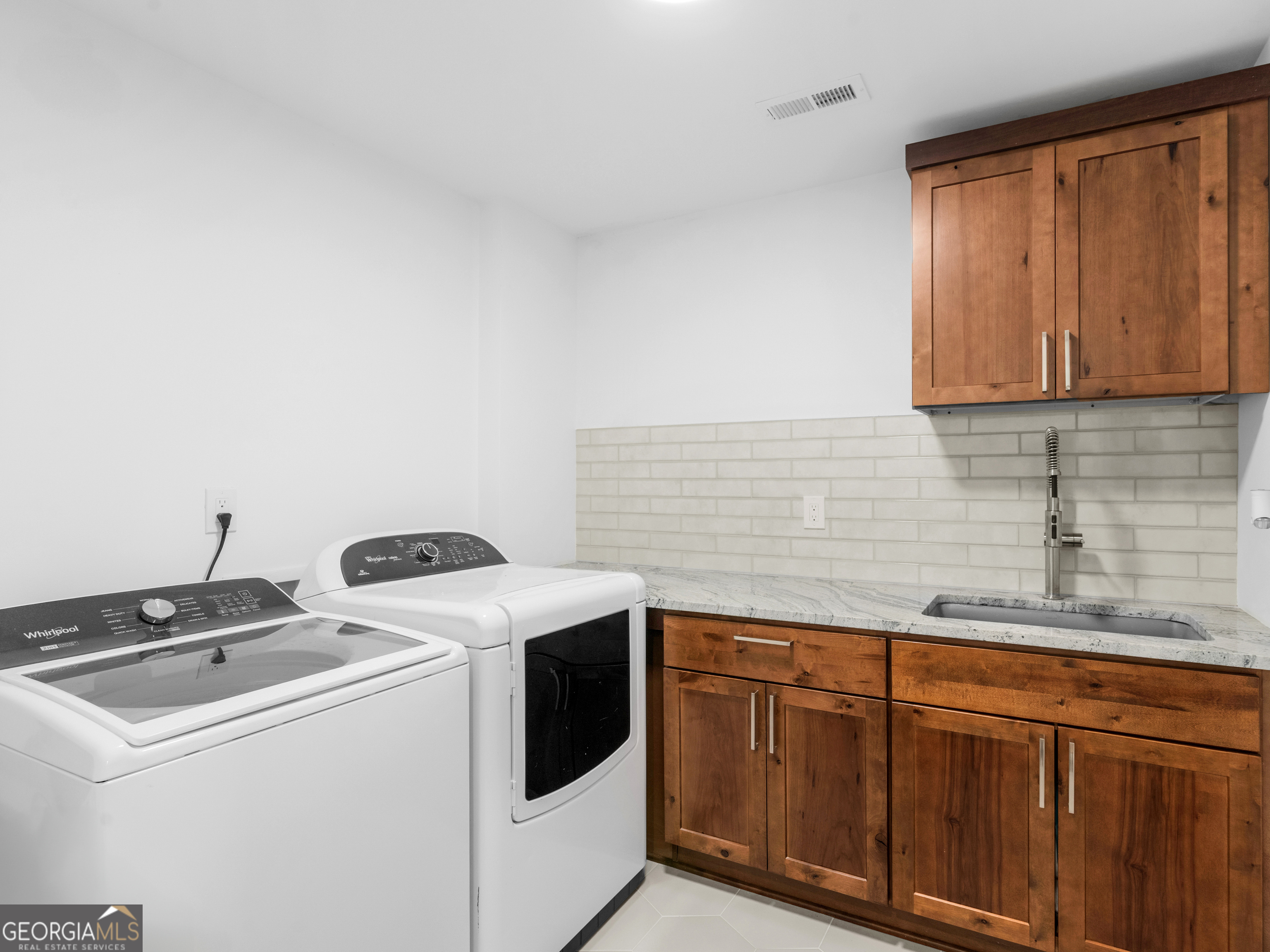 2775 Club Valley Court