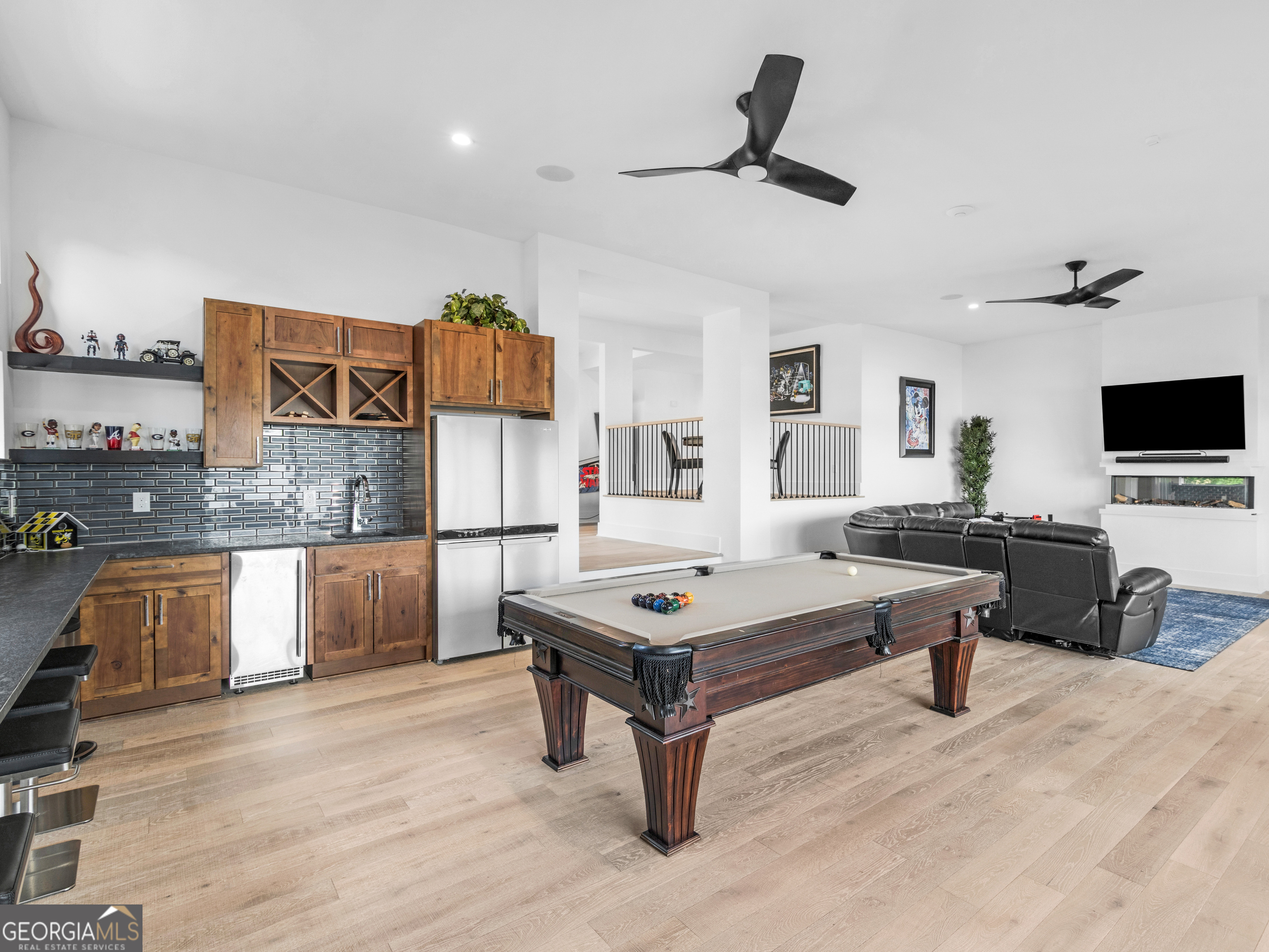2775 Club Valley Court