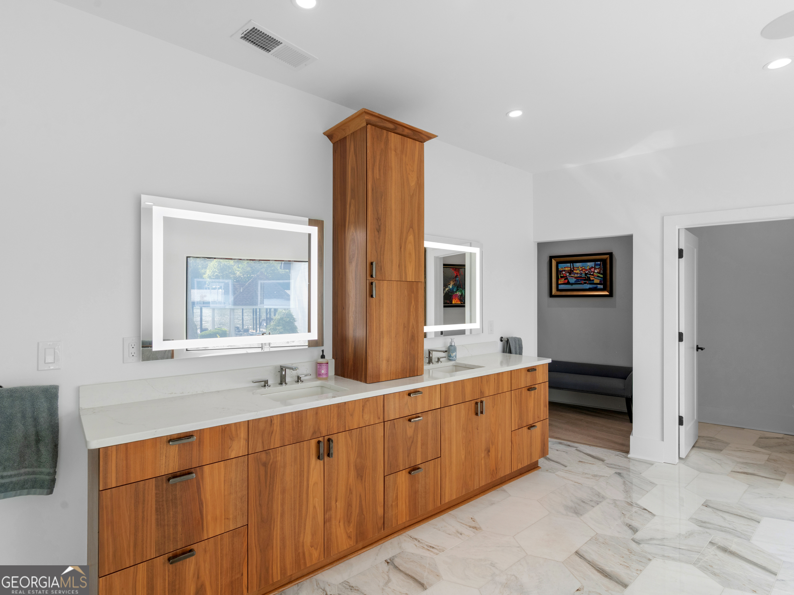 2775 Club Valley Court