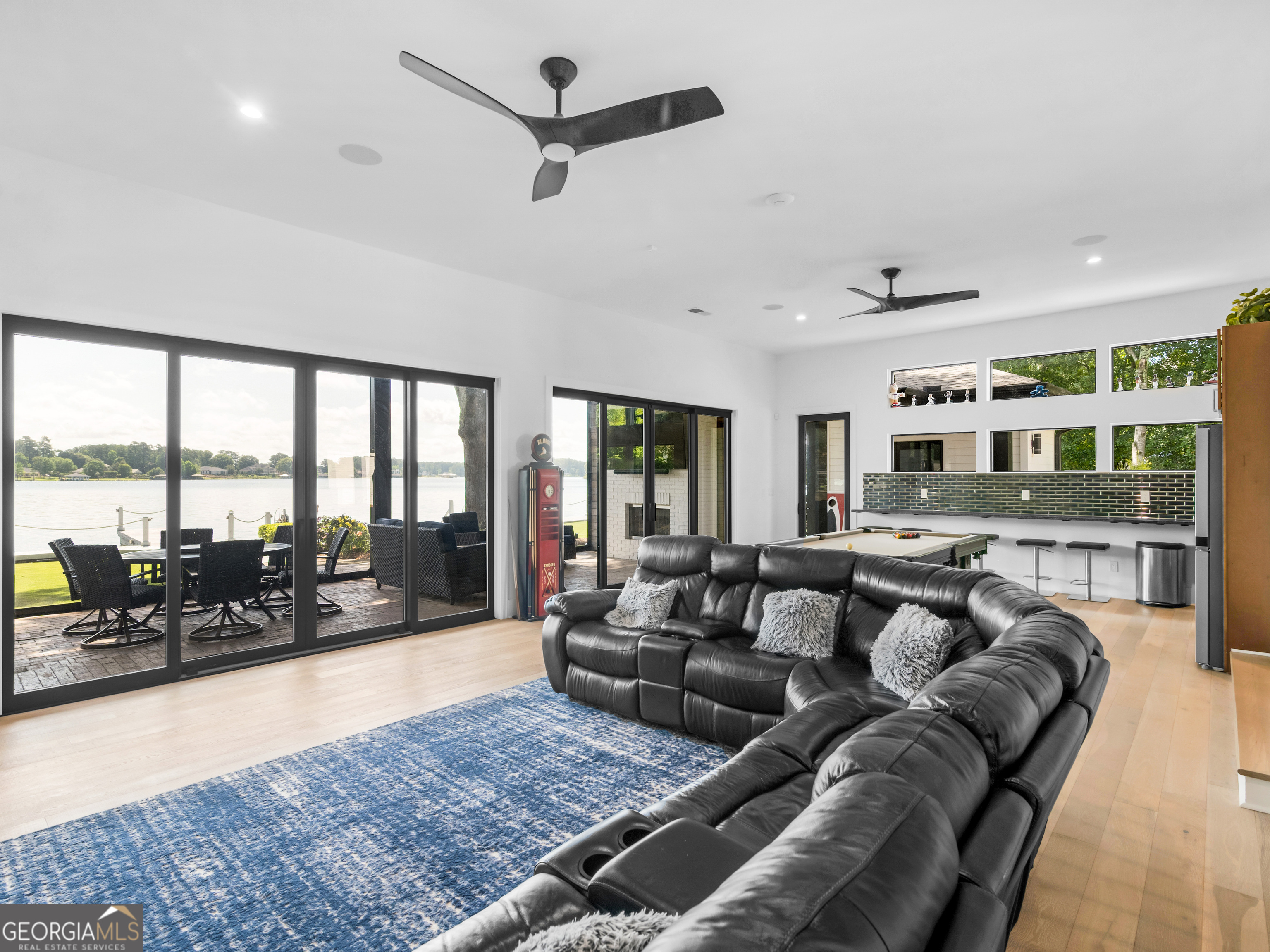 2775 Club Valley Court