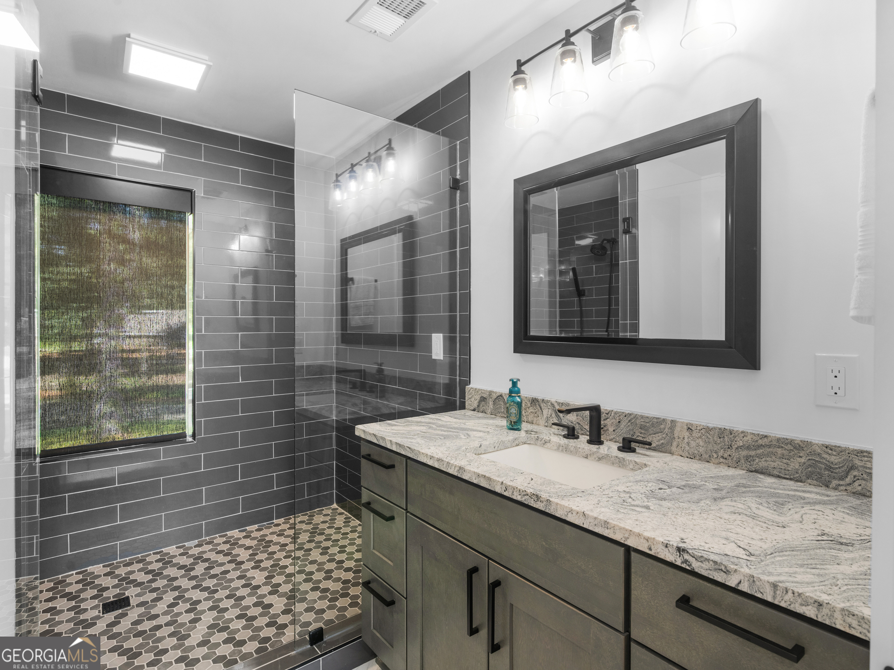 2775 Club Valley Court