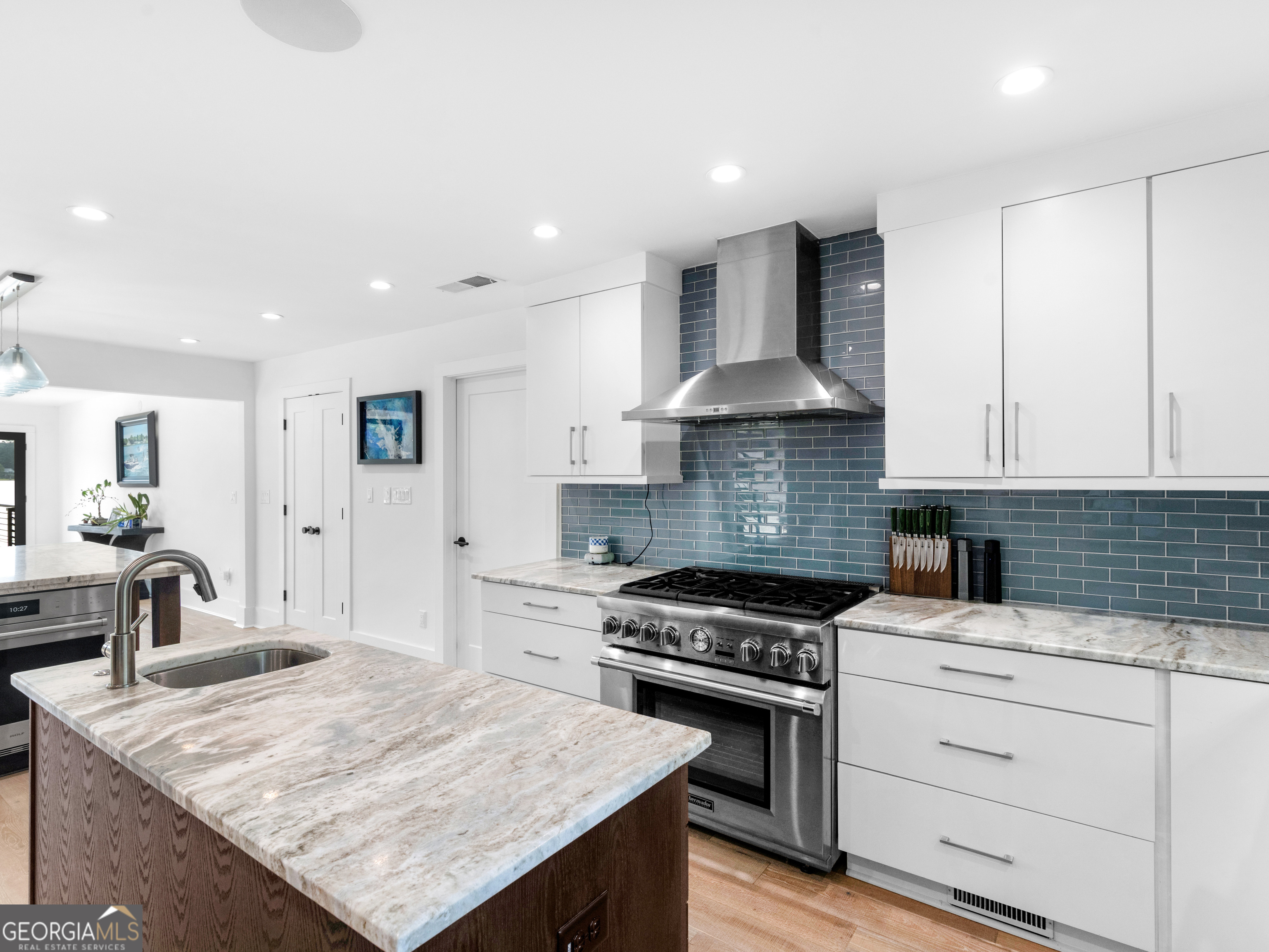 2775 Club Valley Court