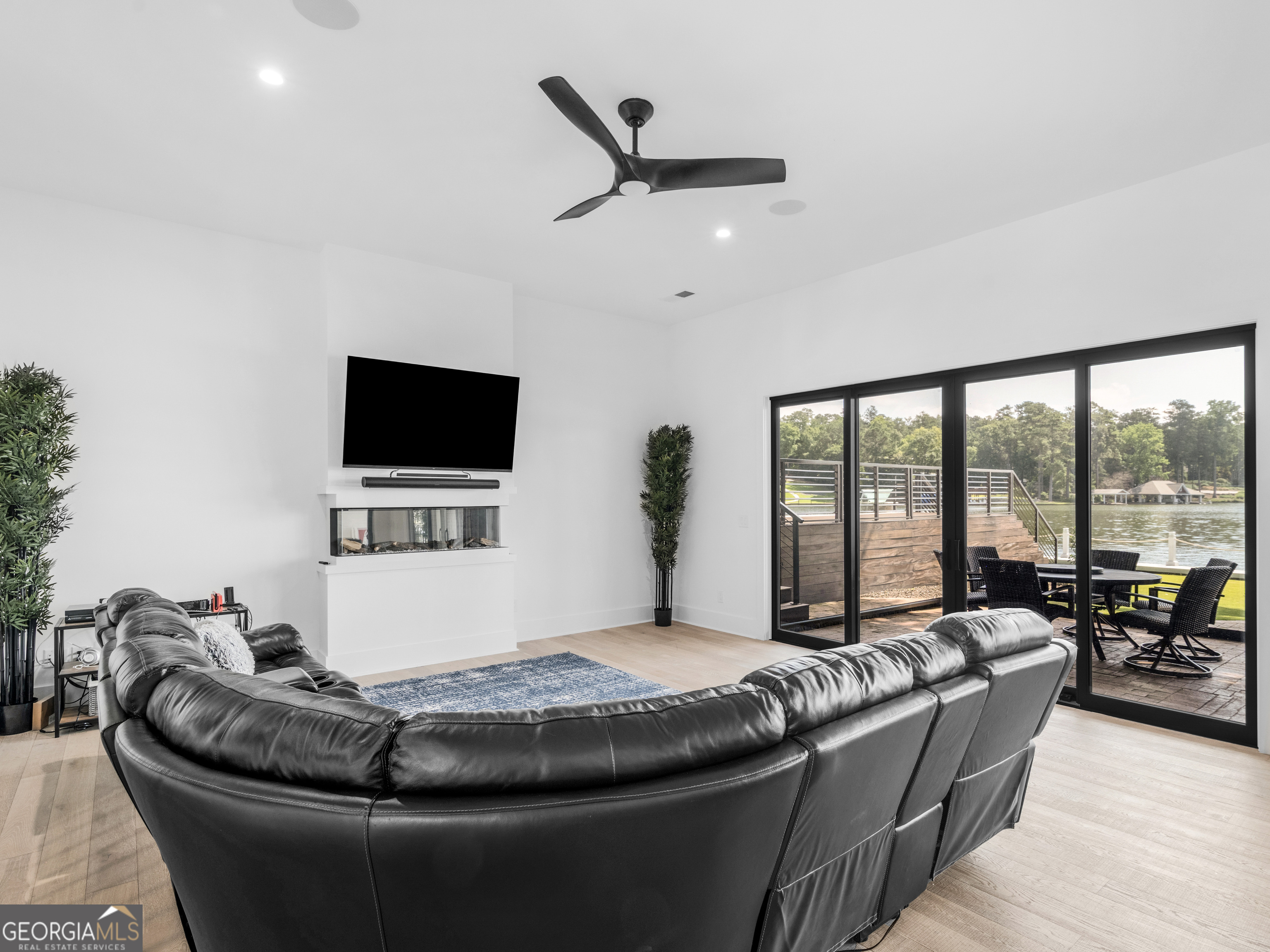 2775 Club Valley Court
