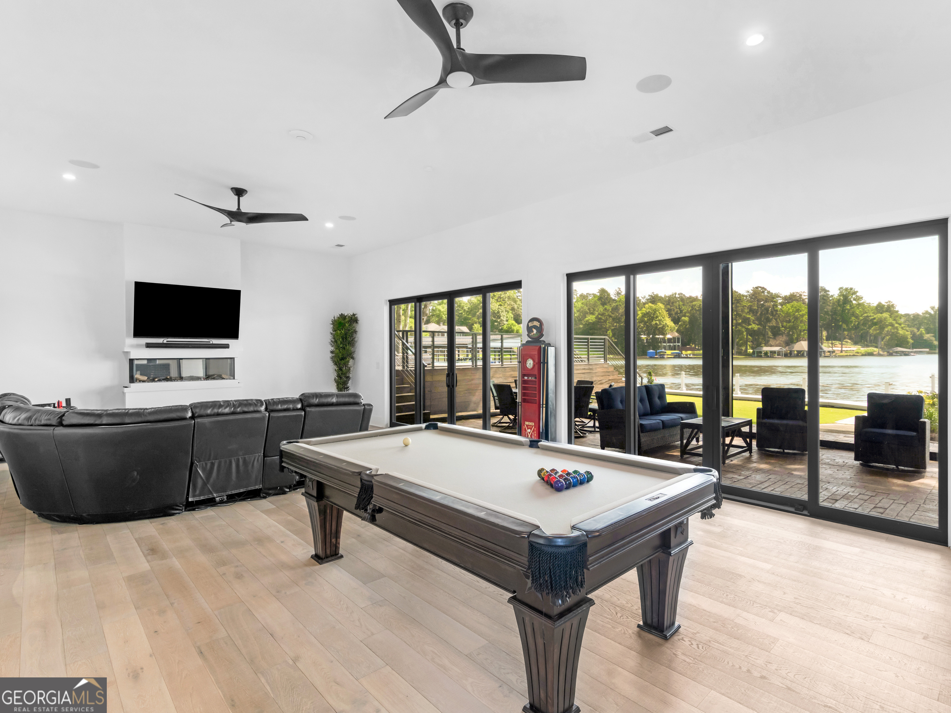 2775 Club Valley Court