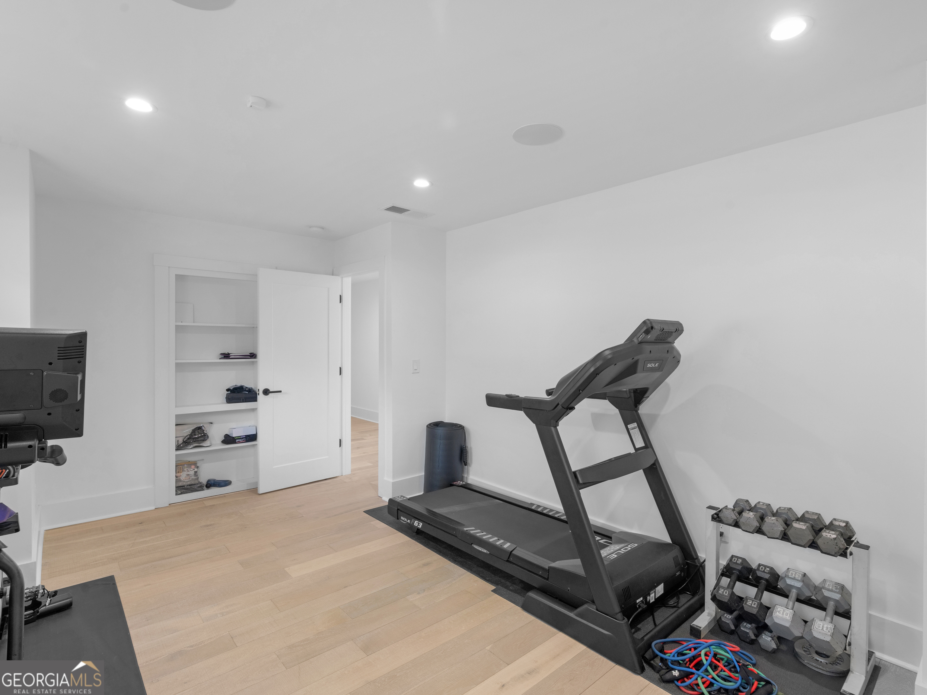 2775 Club Valley Court