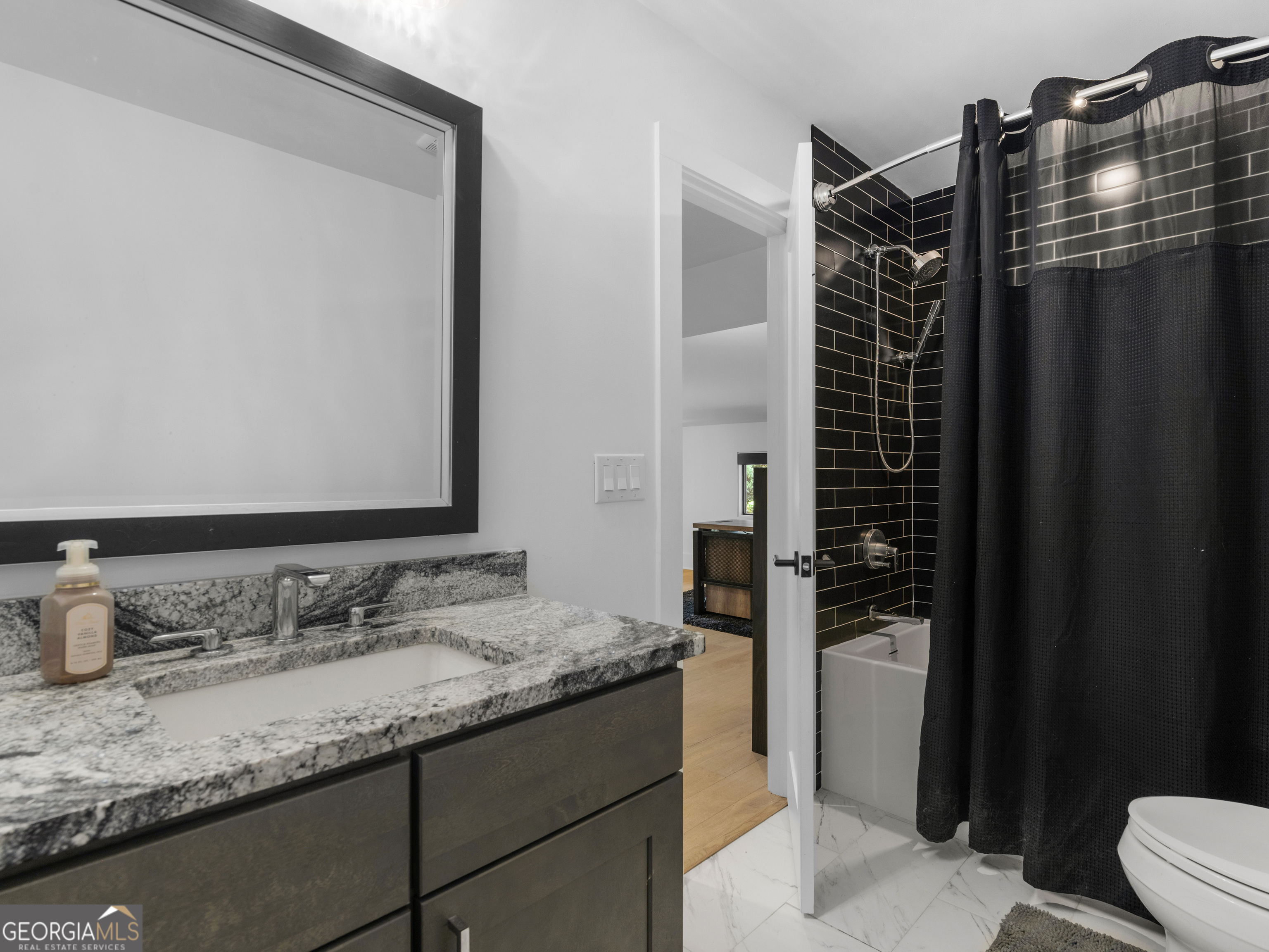 2775 Club Valley Court